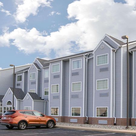 Microtel Inn & Suites By Wyndham Delphos Esterno foto